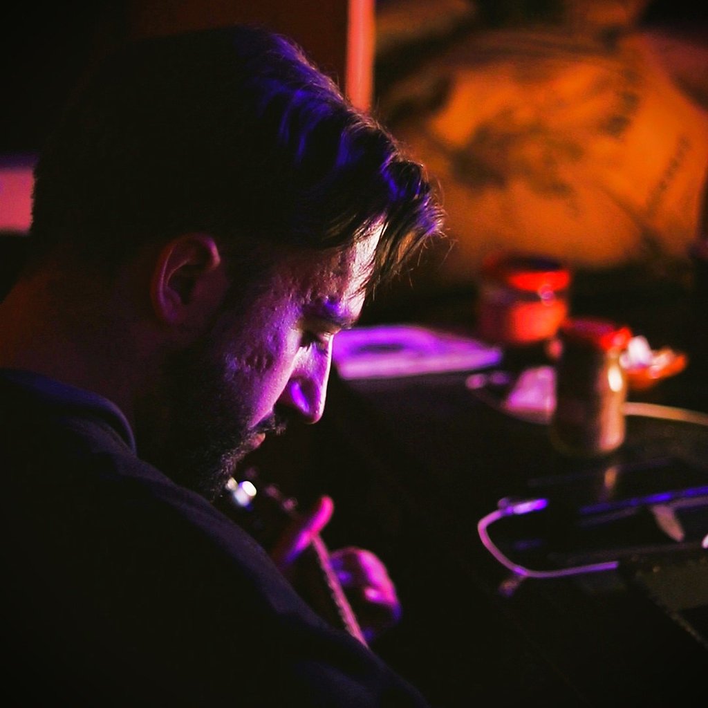 Flo Cloudson Fil's HOUSE Studio