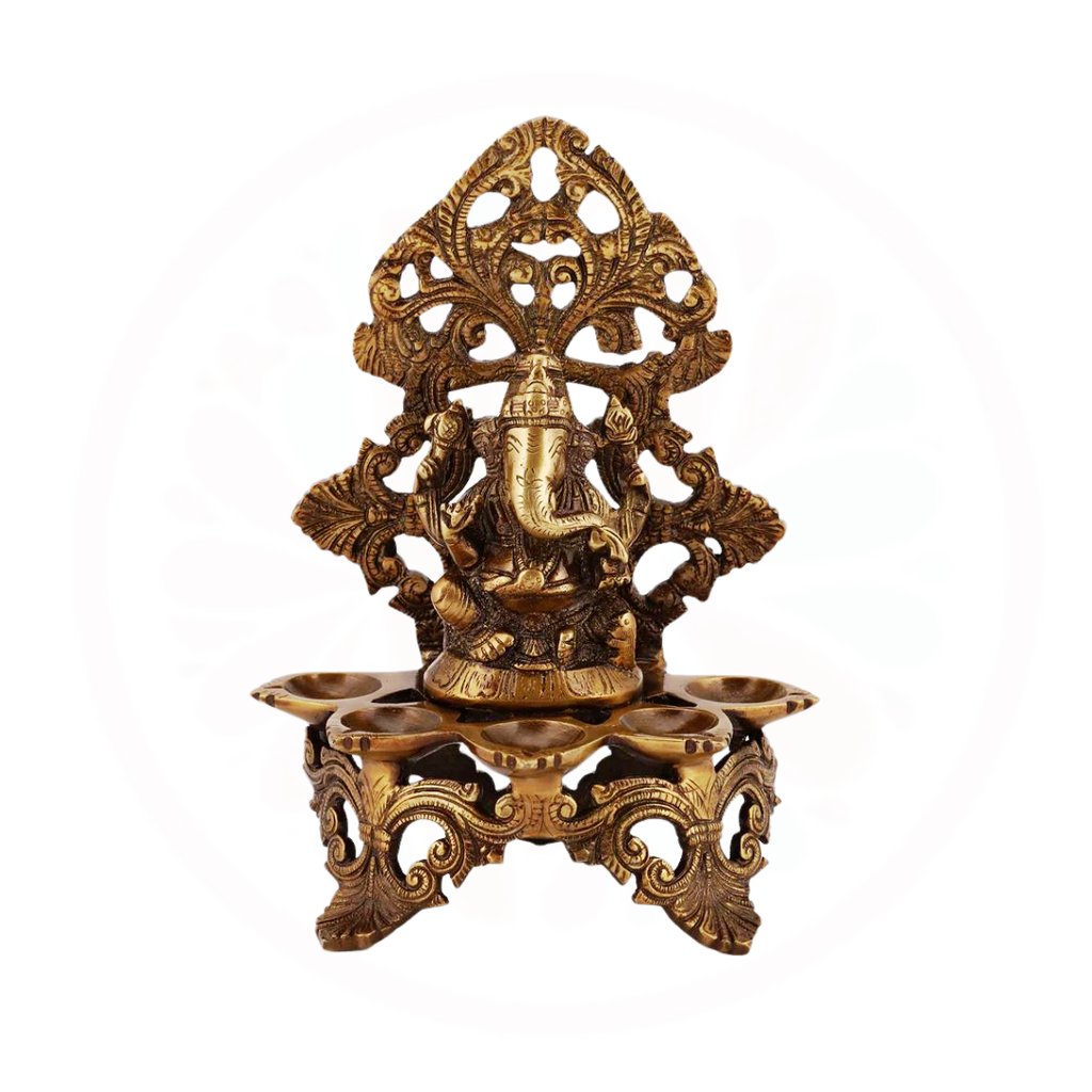 #BrassDeepak #DiyaDecoration #BrassDiya #TraditionalLighting #BrassLamp #DiwaliDecor #HomeDecor #Ind