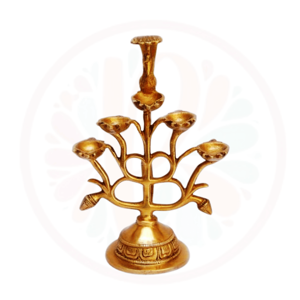 #BrassDeepak #DiyaDecoration #BrassDiya #TraditionalLighting #BrassLamp #DiwaliDecor #HomeDecor #Ind