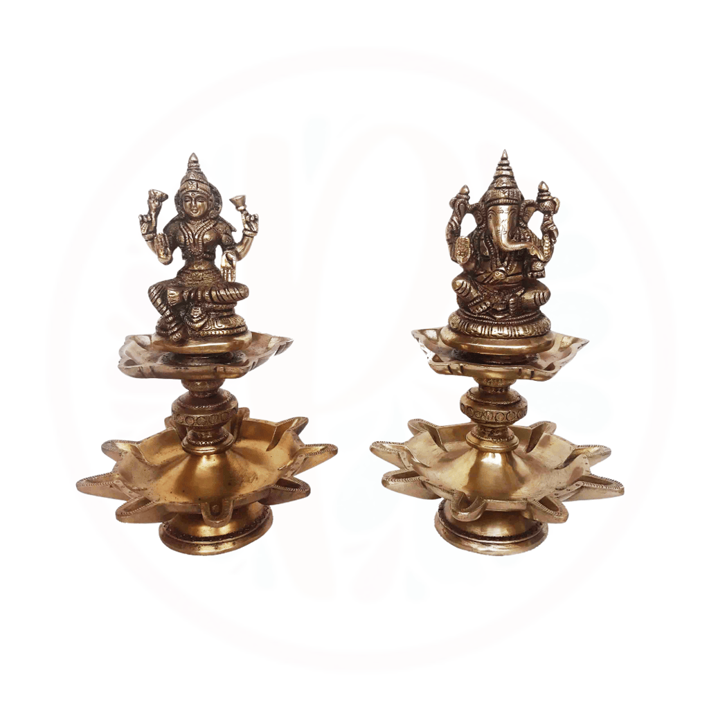 #BrassLamp #IlluminateYourSpace #TimelessElegance #SpiritualDecor #HomeDecor #TraditionalCraftsmansh