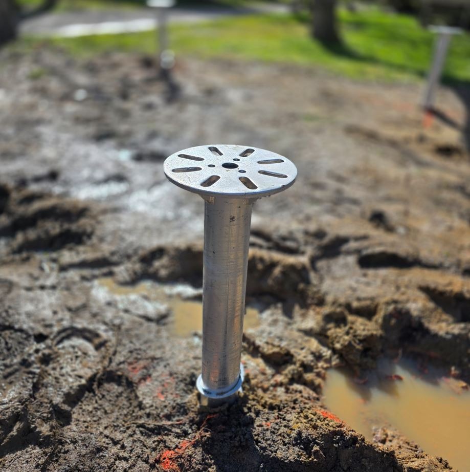 Pieu vissé pour un abri de jardin sans dalle