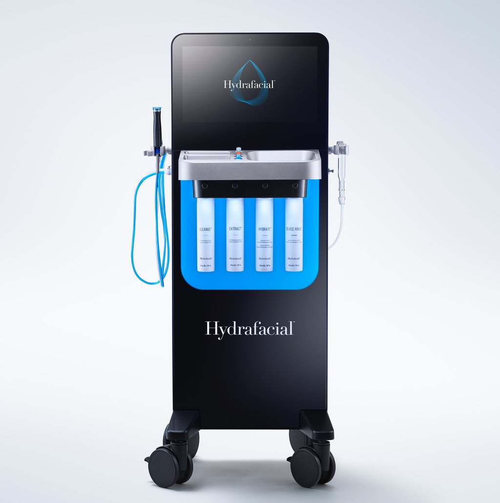 Signature, Deluxe or Platinum Hydrafacial, Dermaplaning Facials