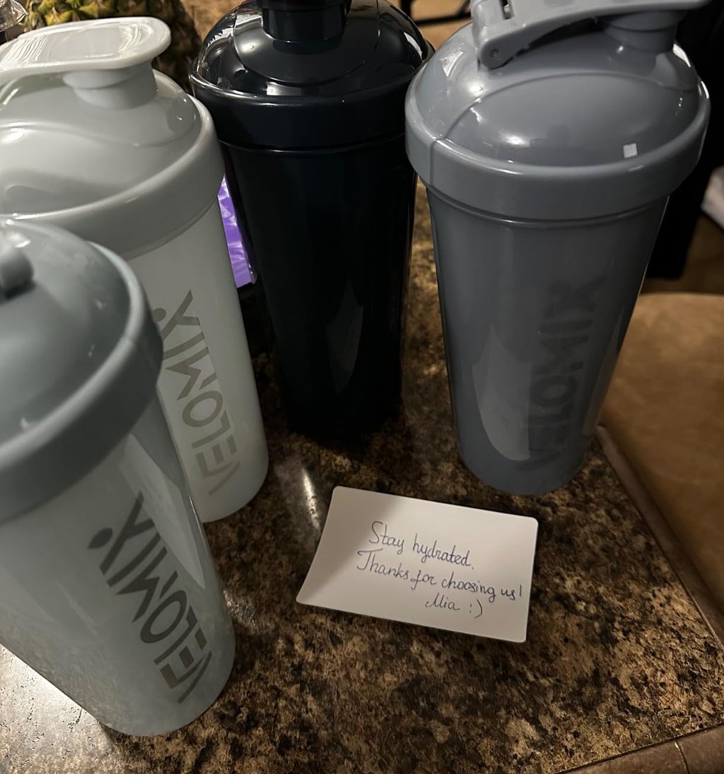 Why I Chose the VELOMIX Shaker Bottles
