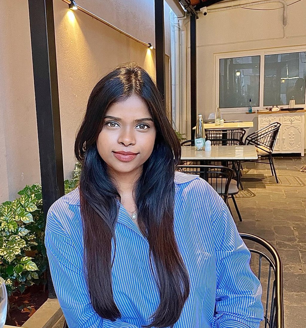 Dr. Pratima Chaurasia – Periodontist and Oral Implantologist in India