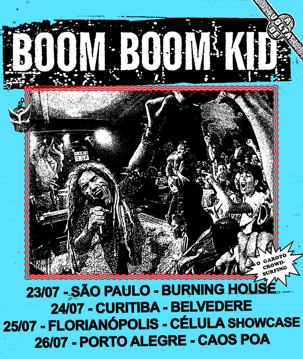 Poster com foto do músico Carlos "Nekro" Rodríguez, líder da banda Boom Boom Kid e datas da tour BR
