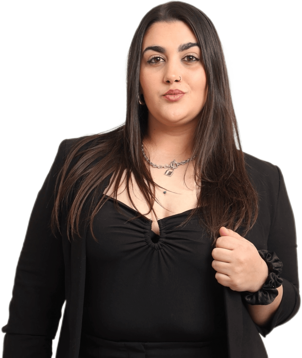 Mujer emprendedora que es asesora capilar y facial