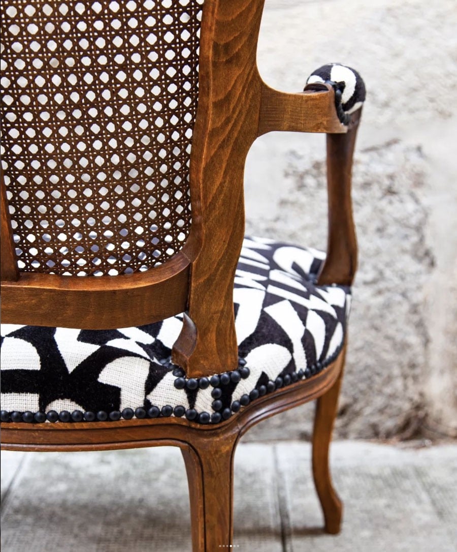 Fauteuils de style Louis XV à dossier canné Grenoble