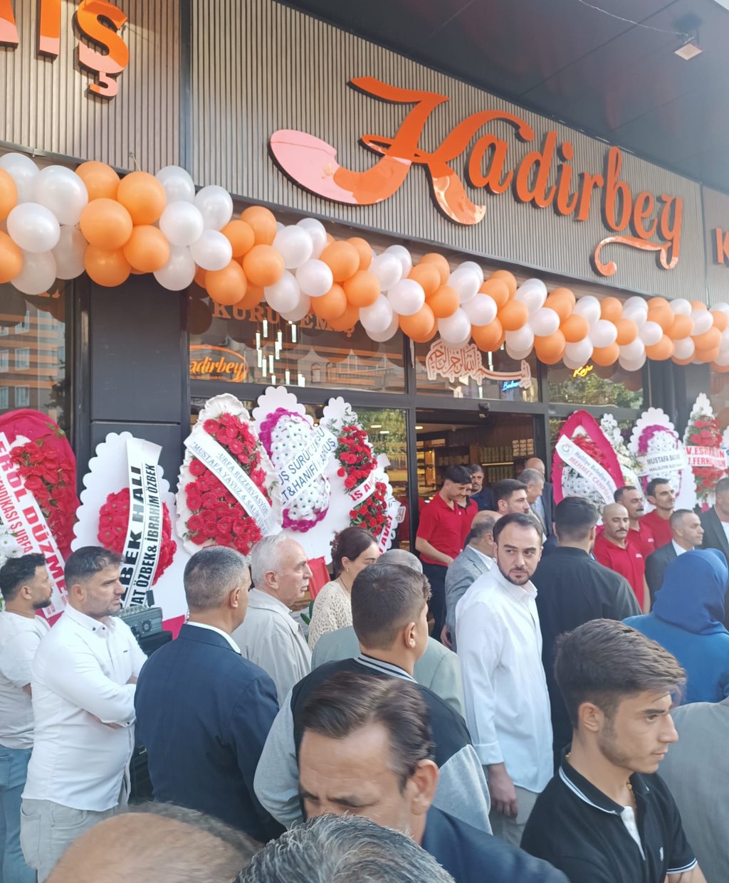 Kadirbey Kuruyemiş, Şanlıurfa’da 3. Şubesini Açtı