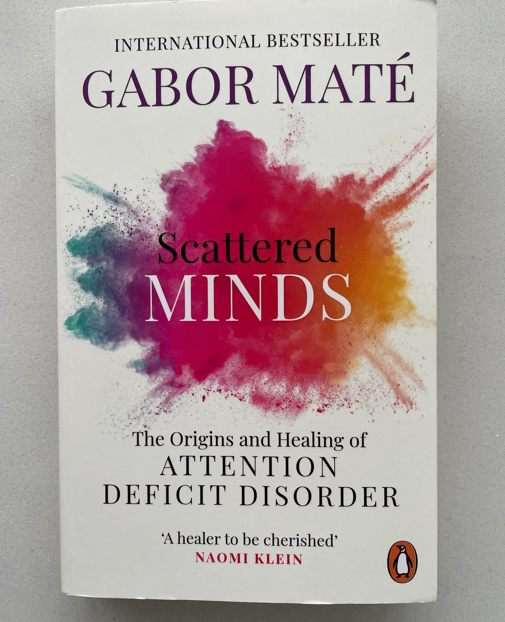 a book cover of a book titled'scattered mind '