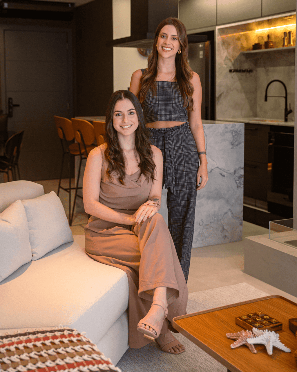 A Renata e a Jhenipher são as fundadoras da Dommus a 3 anos.