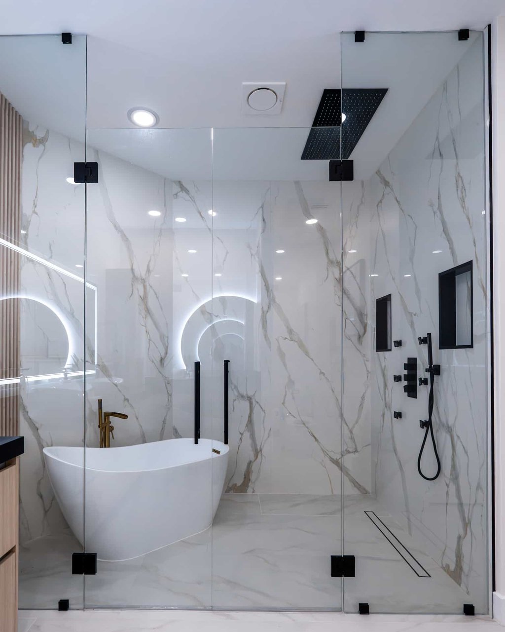 Bathroom Shower with wall of Quartz
