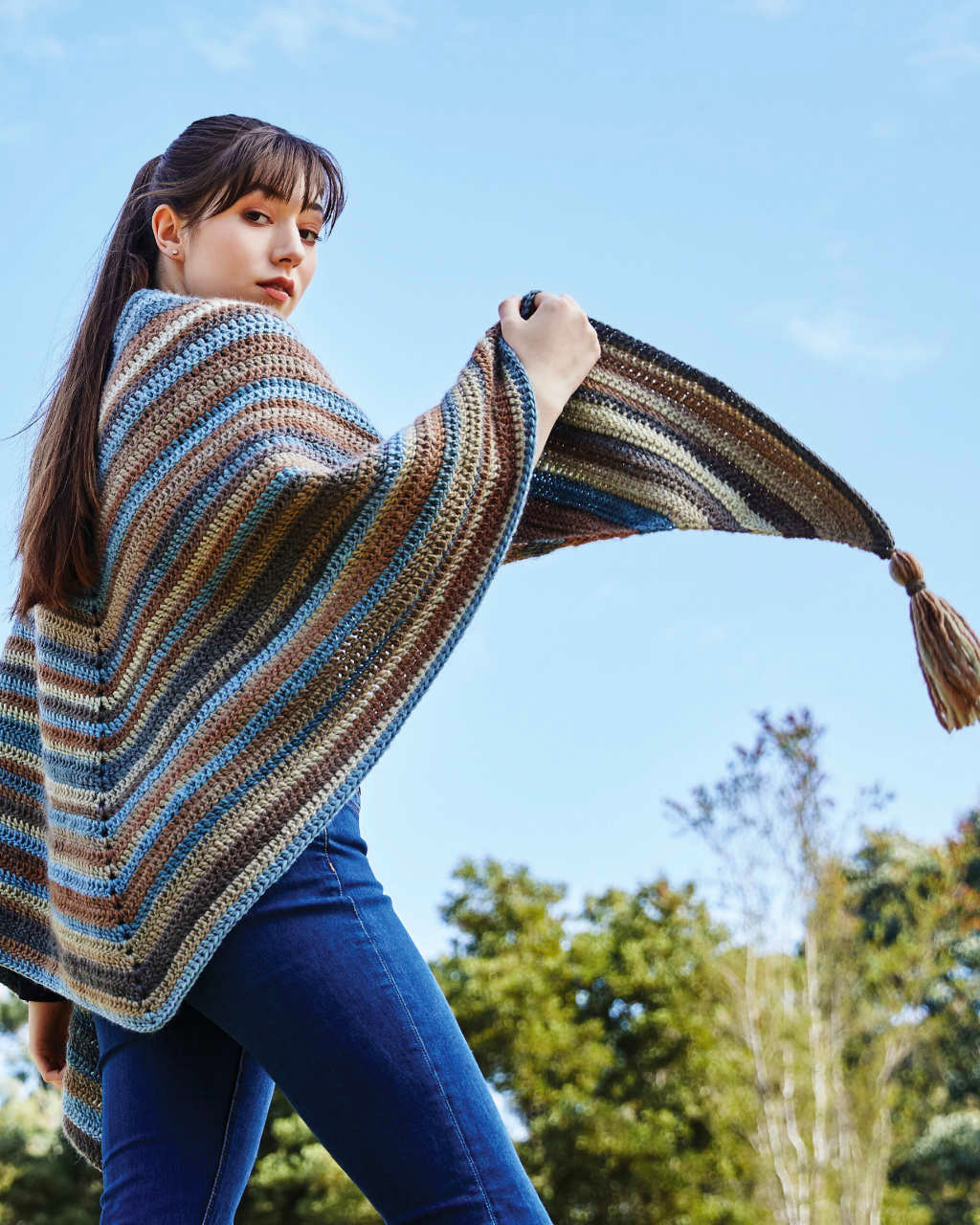 Triangle Throw - Kimana Print (Lincraft)