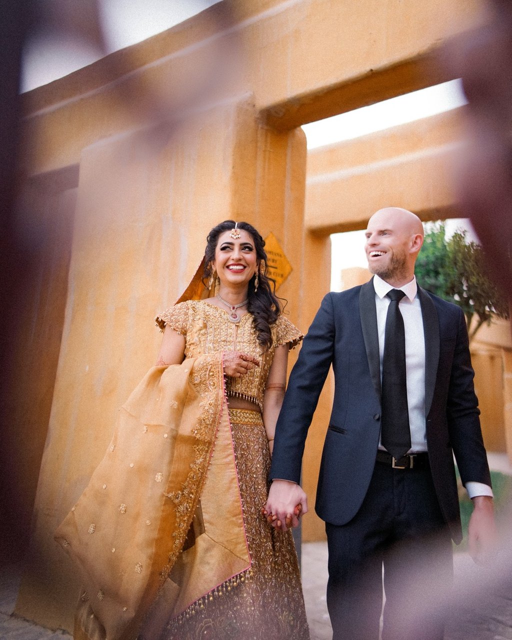 Top UAE wedding photographer captures romantic beach ceremony in Abu Dhabi.