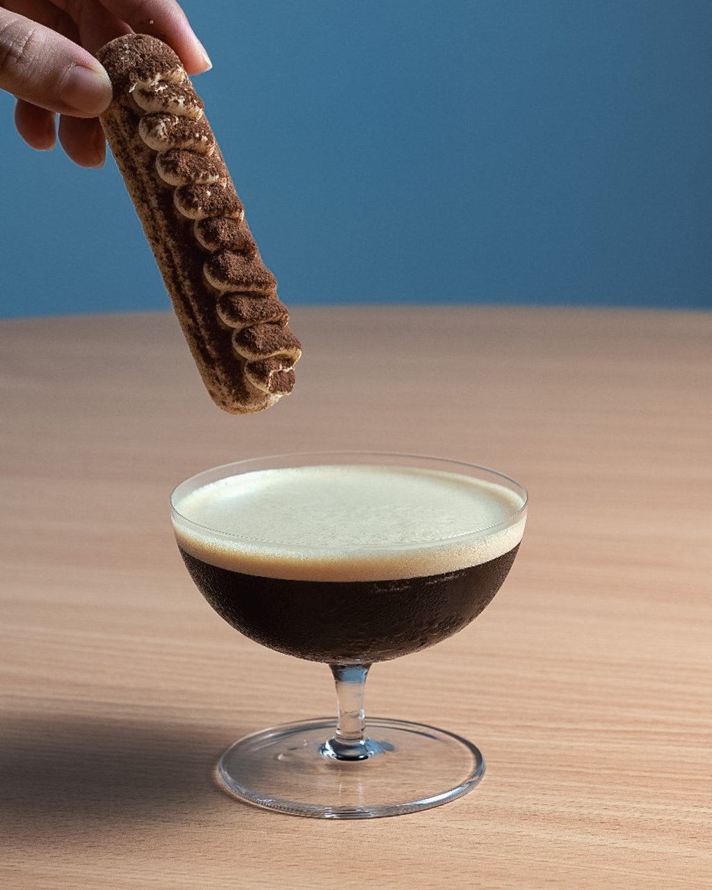 alt="Signature espresso martini at Otto Sukhumvit 38 bar"