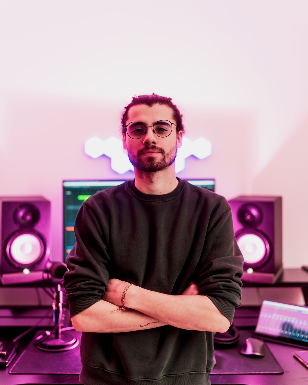 Roger Magrià, Soundtrack Composer for Films and Games, working in his studio on a cinematic score