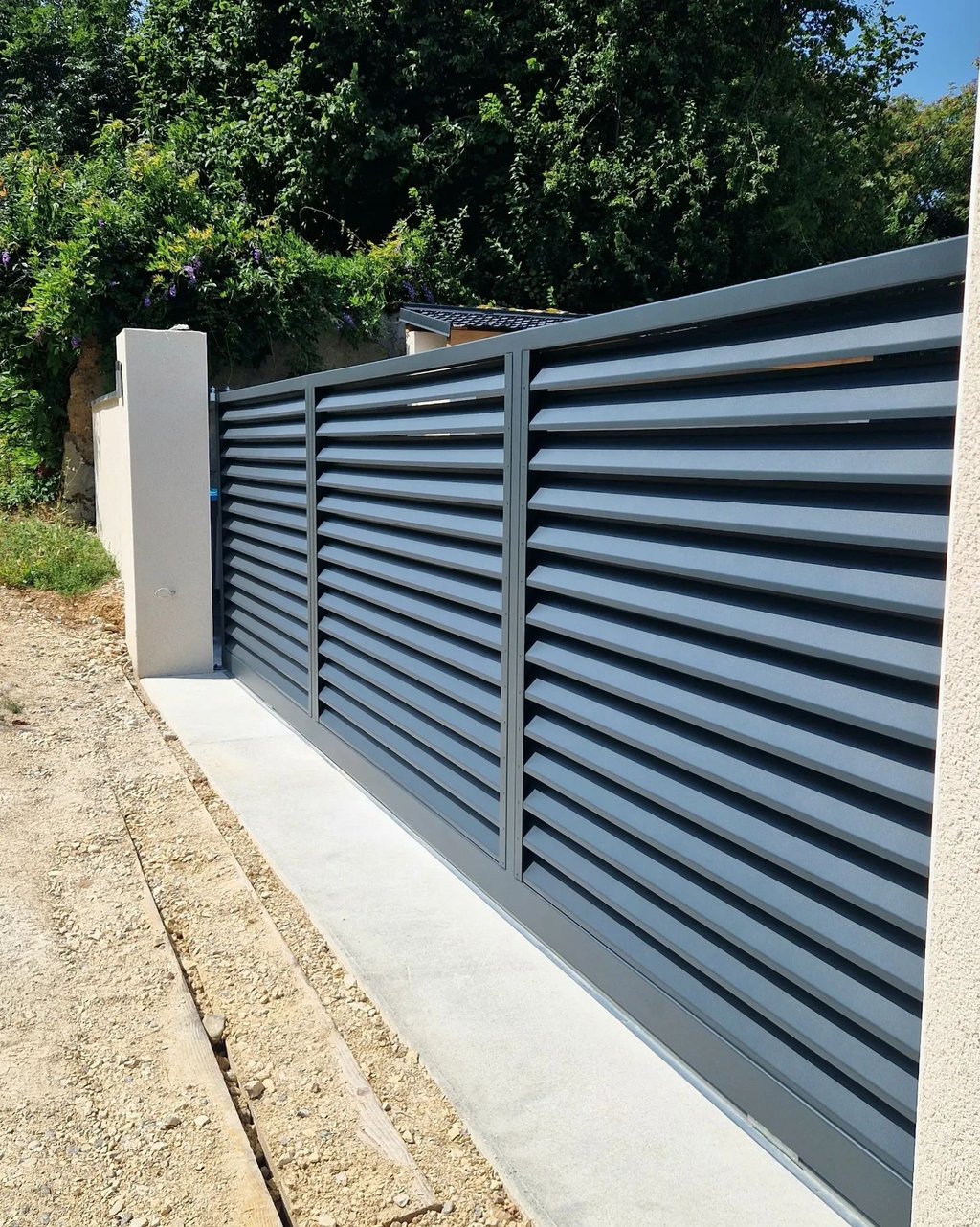 portail coulissant posé à vienne