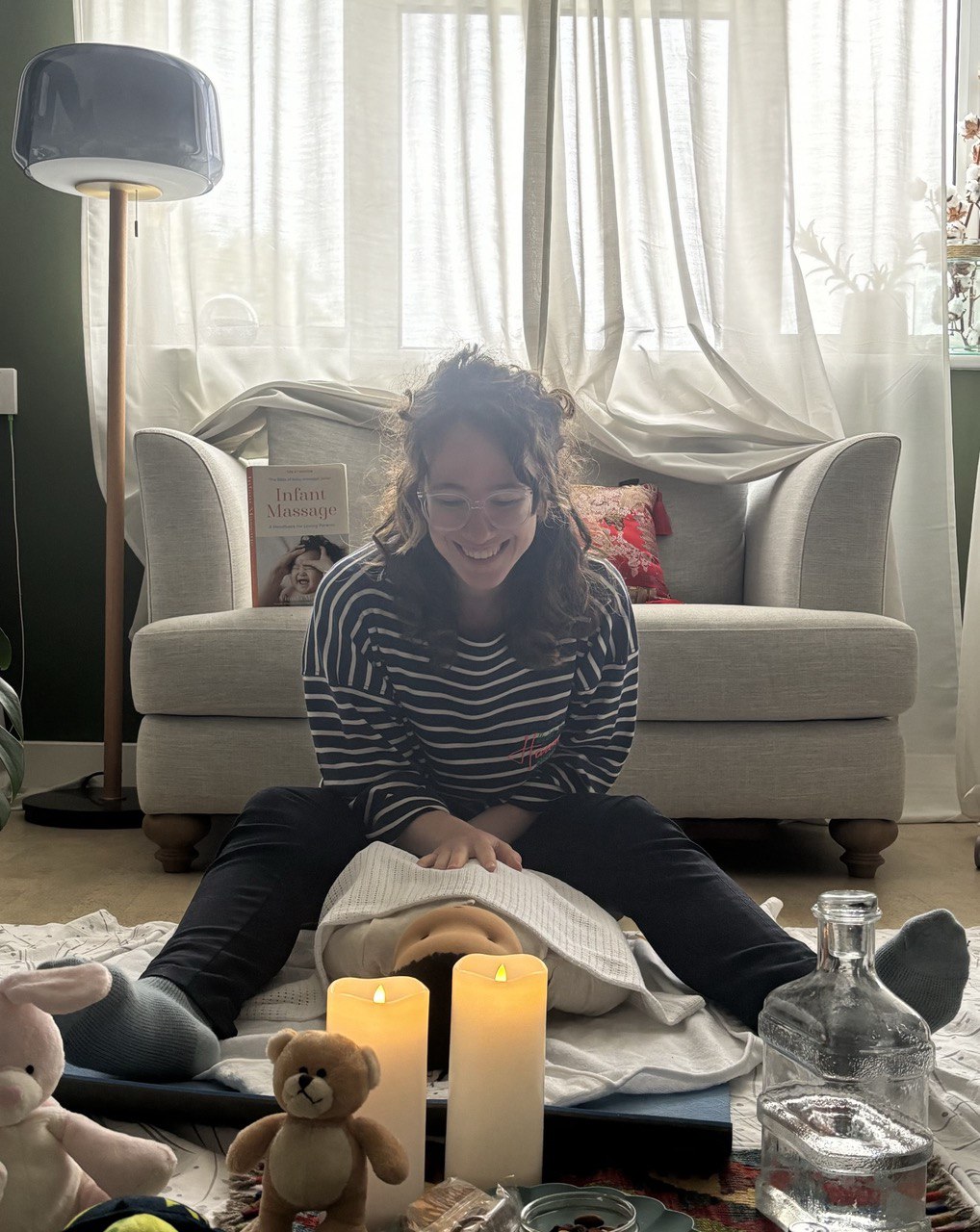 Laura Colli Franzone and Jojo during a baby massage class