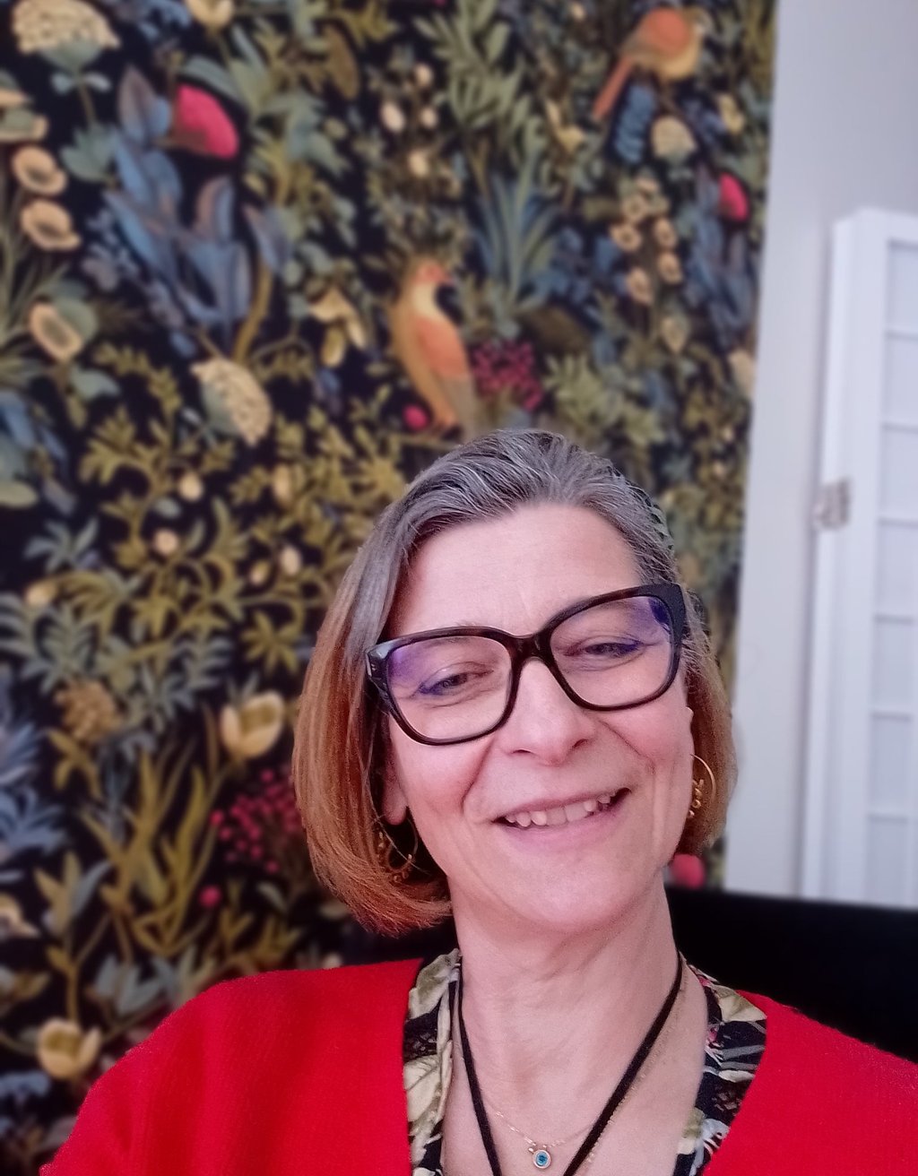 Eliwair, praticienne en magnétisme à Caen, portrait dans son cabinet