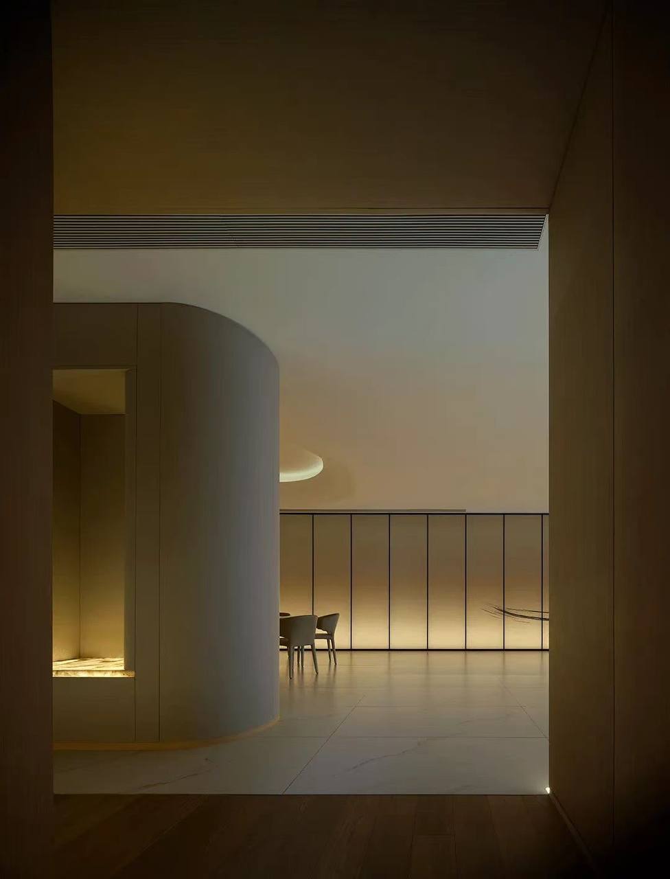 Singapore Carpenter Landed Home Curve Feature