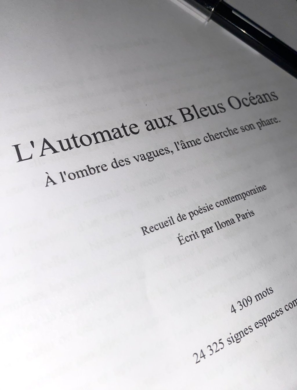 Le manuscrit de L'Automate aux Bleus Océans un recueil de poésie contemporaine en création