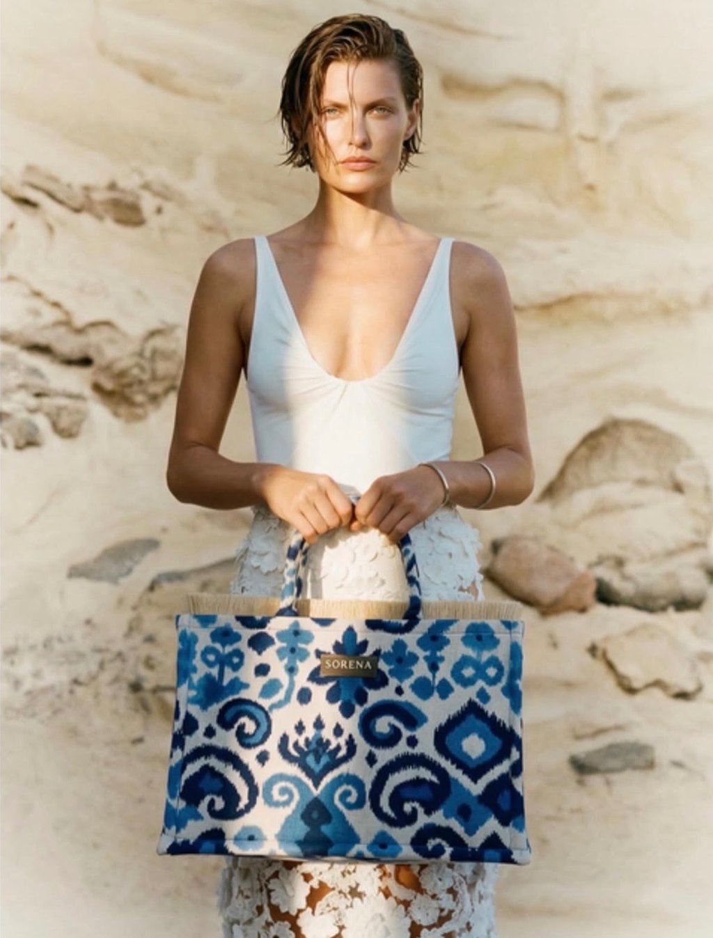 MEDIUM TOTE BAGS