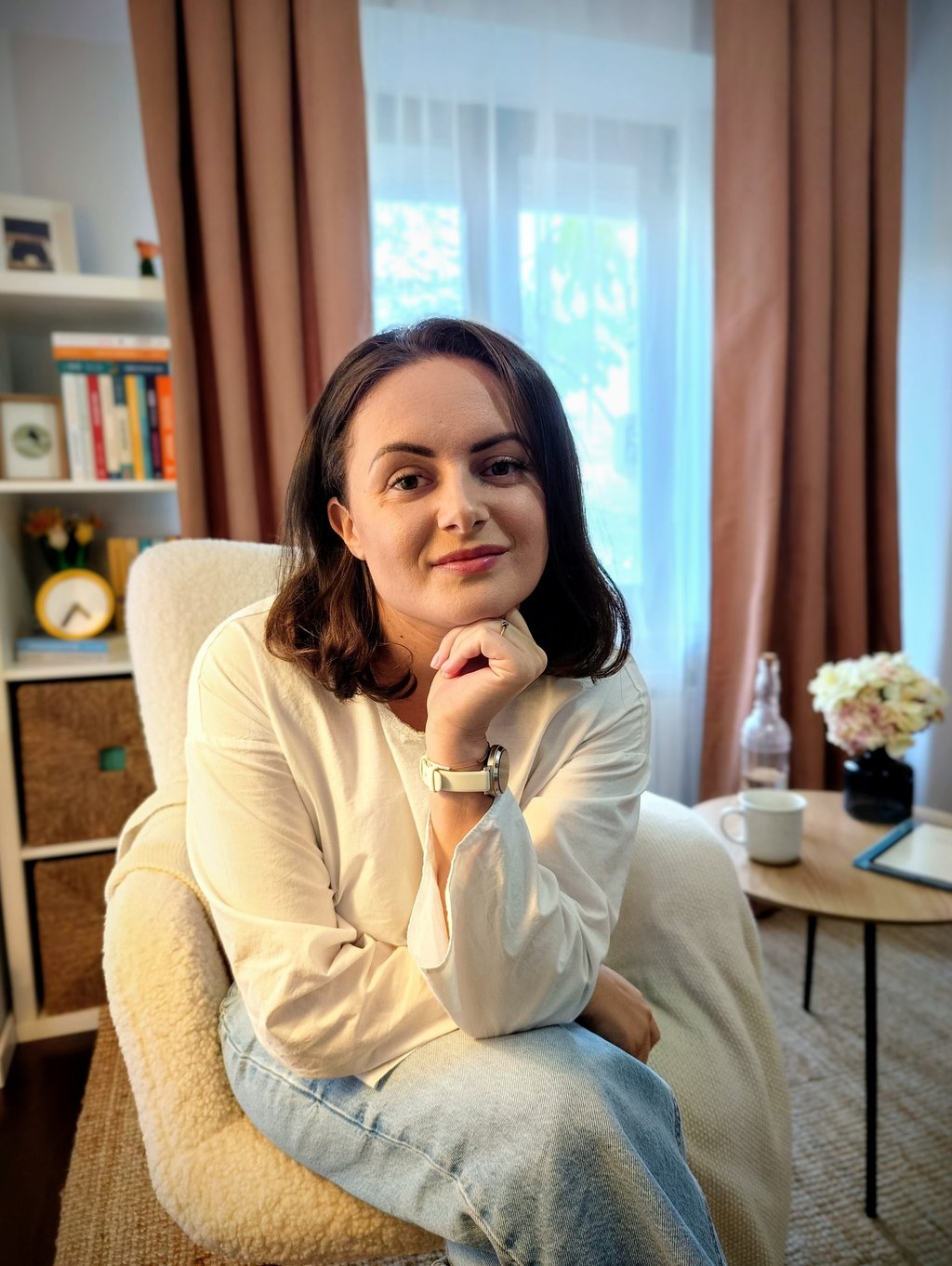 Psihoterapeut Alina Diaconu – psihoterapie online și în București