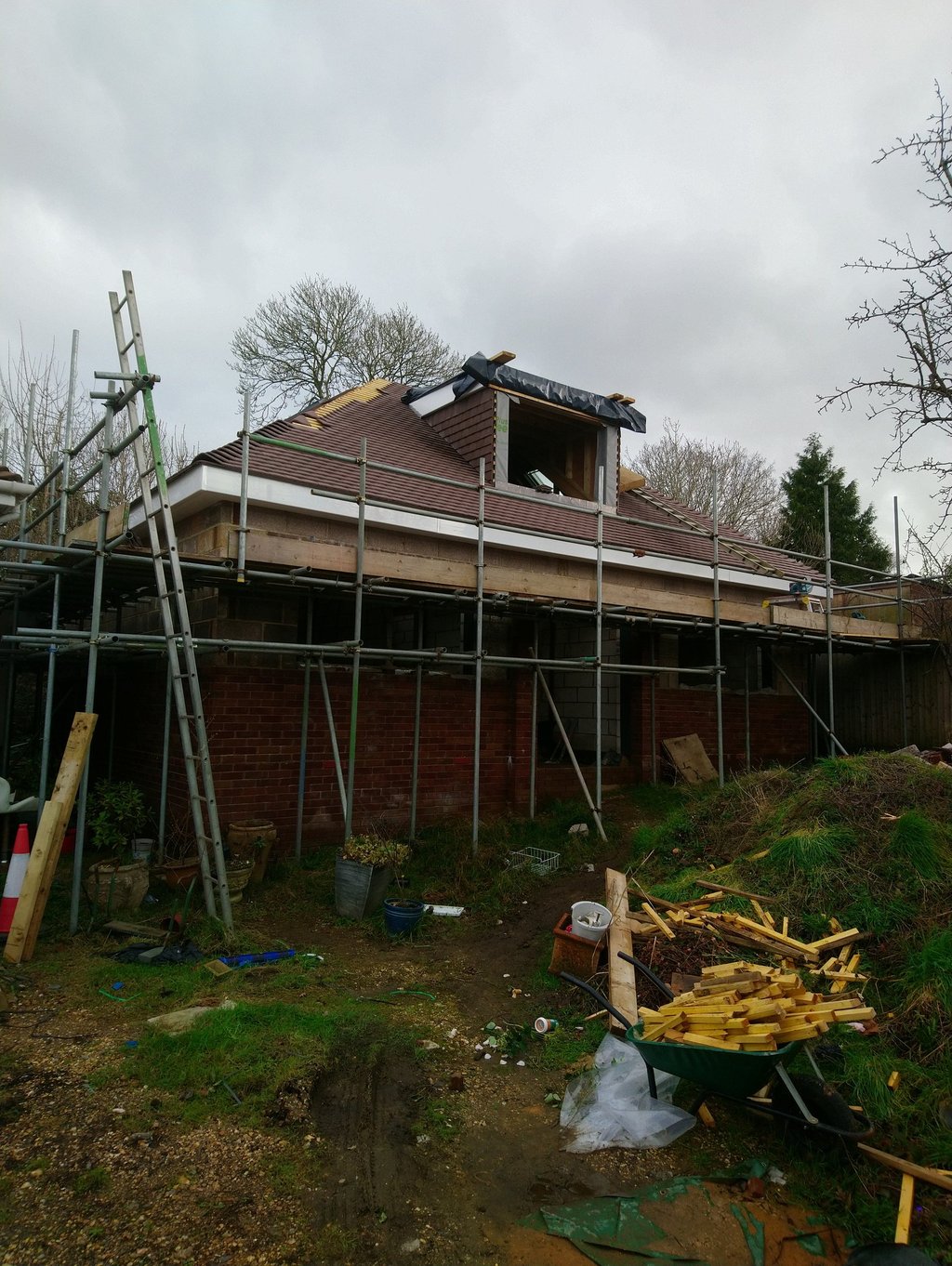 Under construction new bungalow.