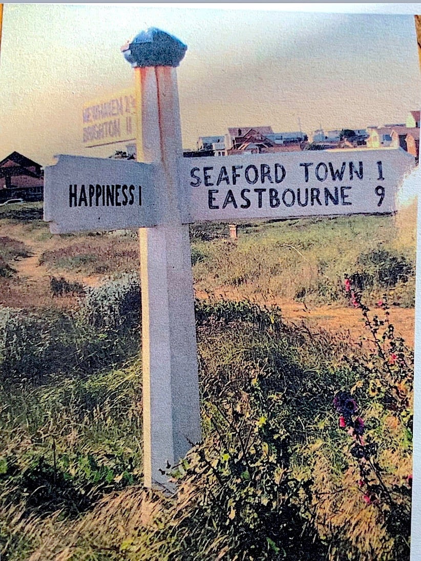Historic fingerpost at SE corner of Seaford Old Brickfield