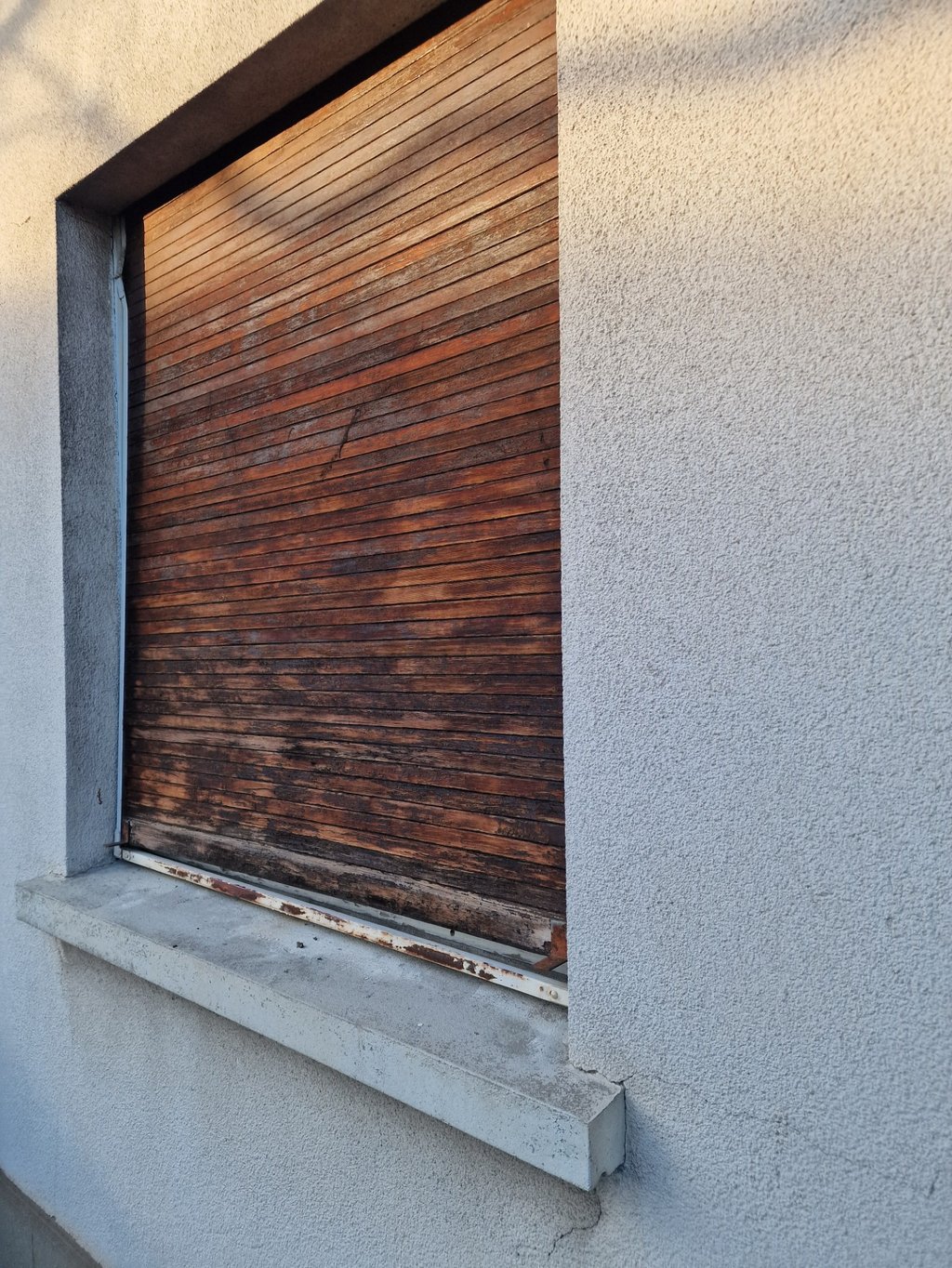 volet roulant en bois trop beau