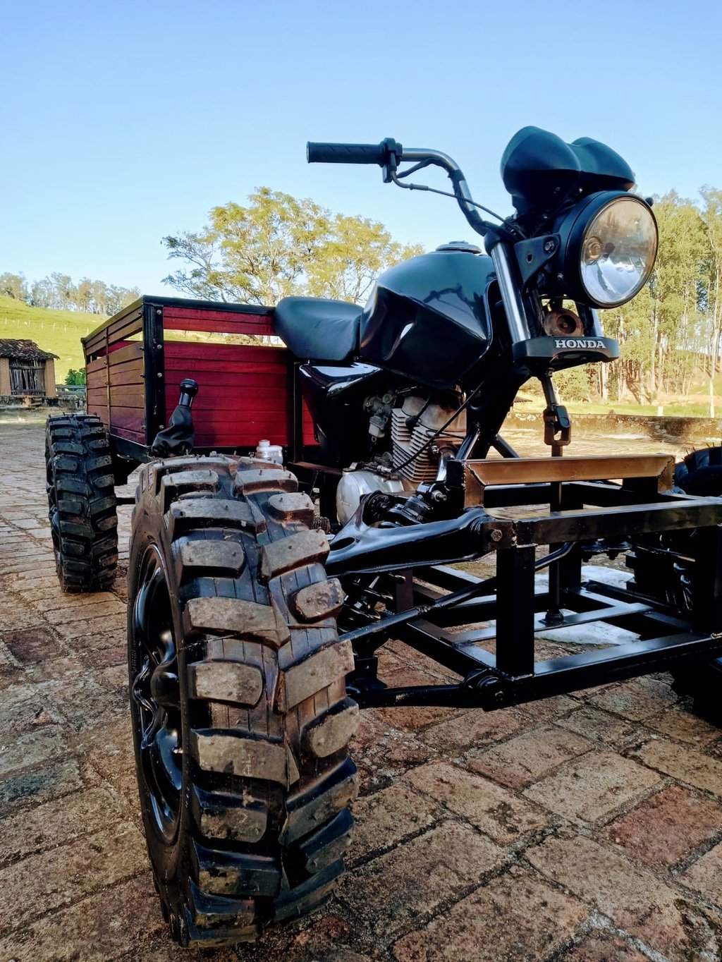 quadriciclo agrícola