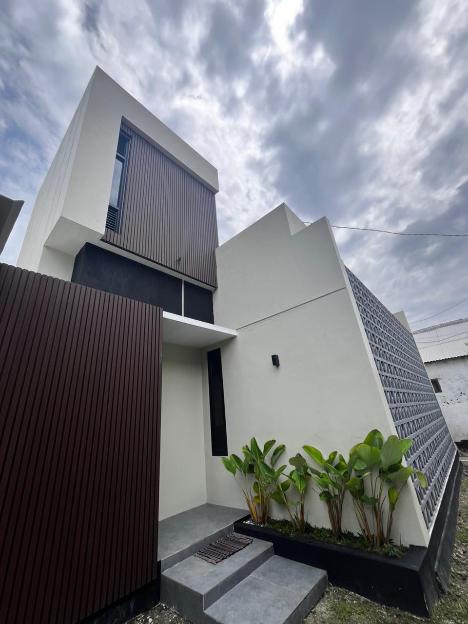 Kontraktor Oleh Woten Architect