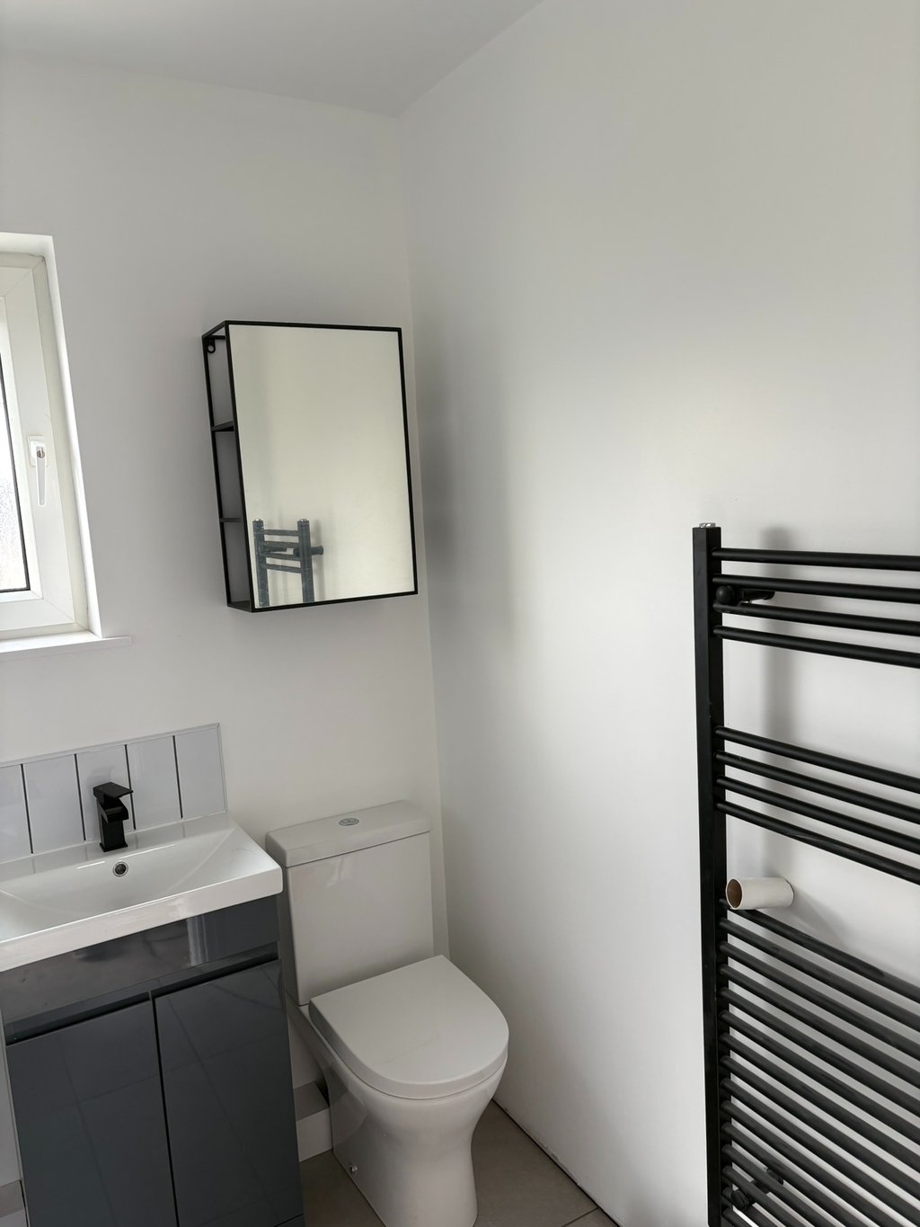 New bathroom coming together