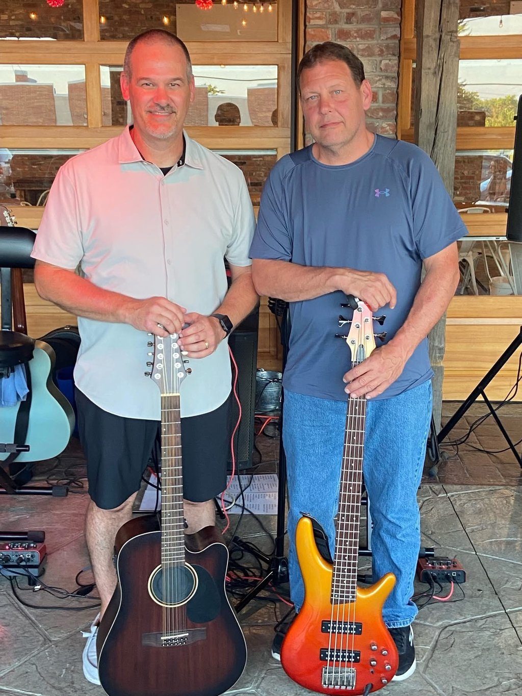 Picture of Dos Amigos band members