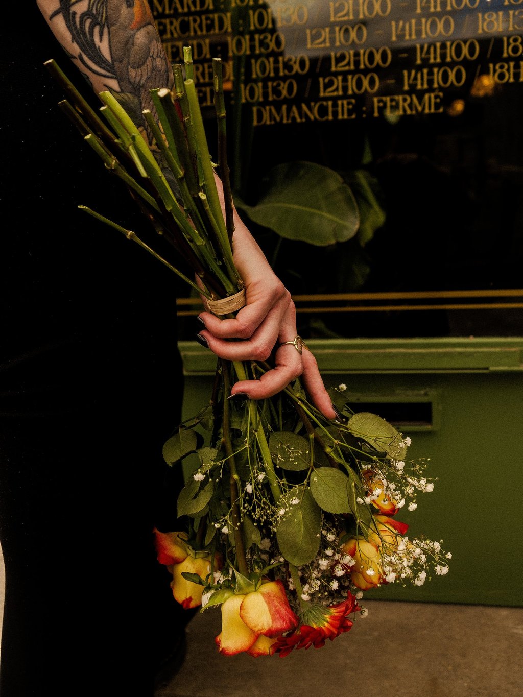 tatouage fleurs femme bretagne