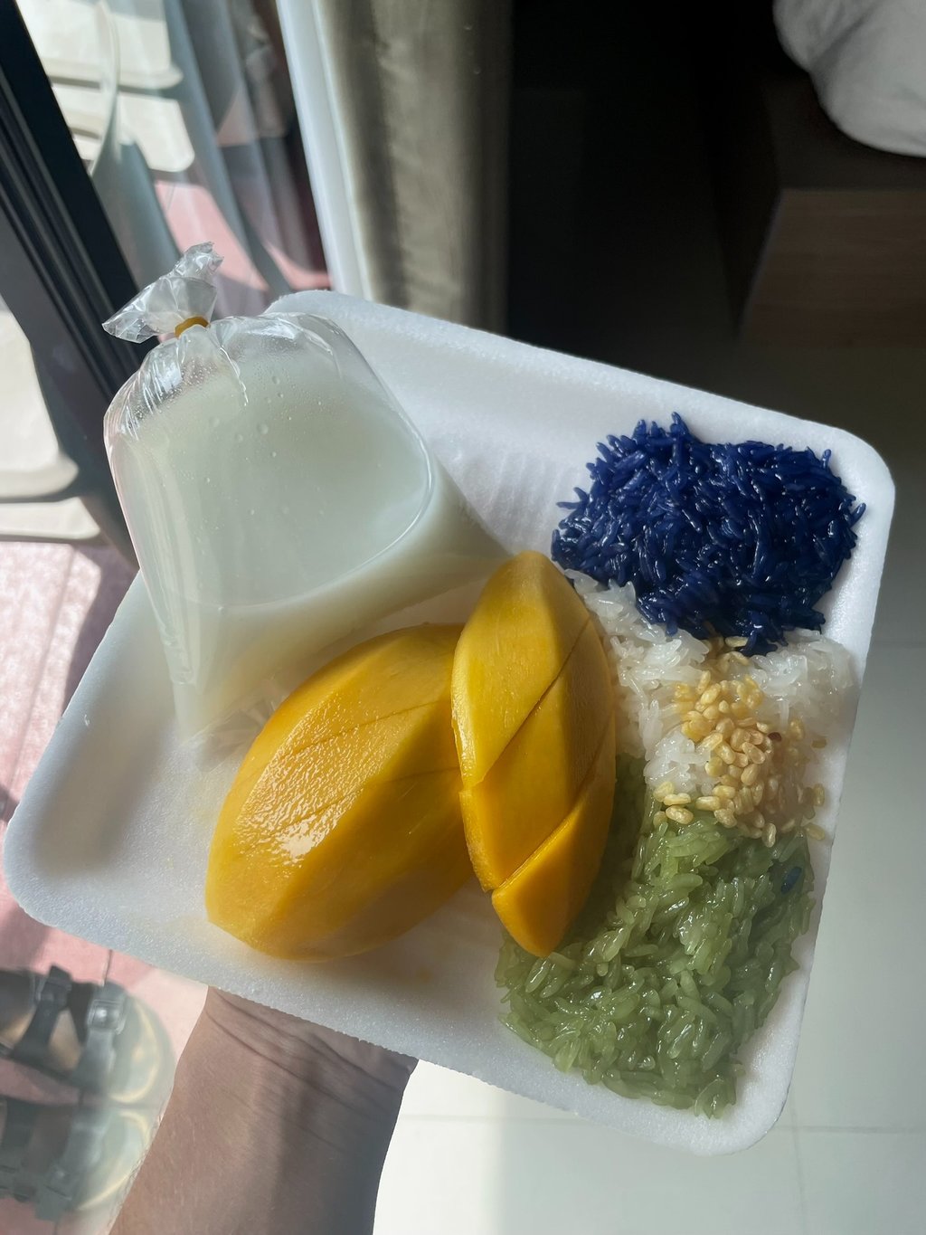 mango sticky rice deser w Tajlandii