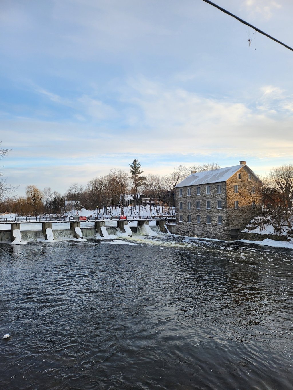 Bulkhead Dam in Manotick