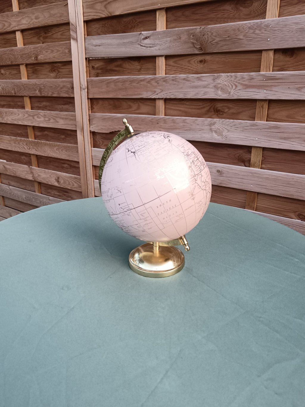 globe vintage