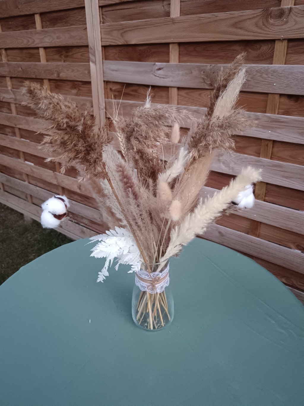 vase de fleurs séchées