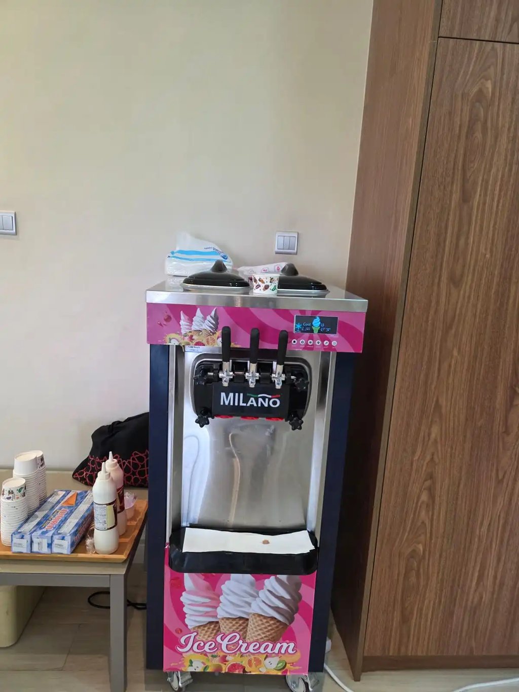 ice cream machine for birthday party