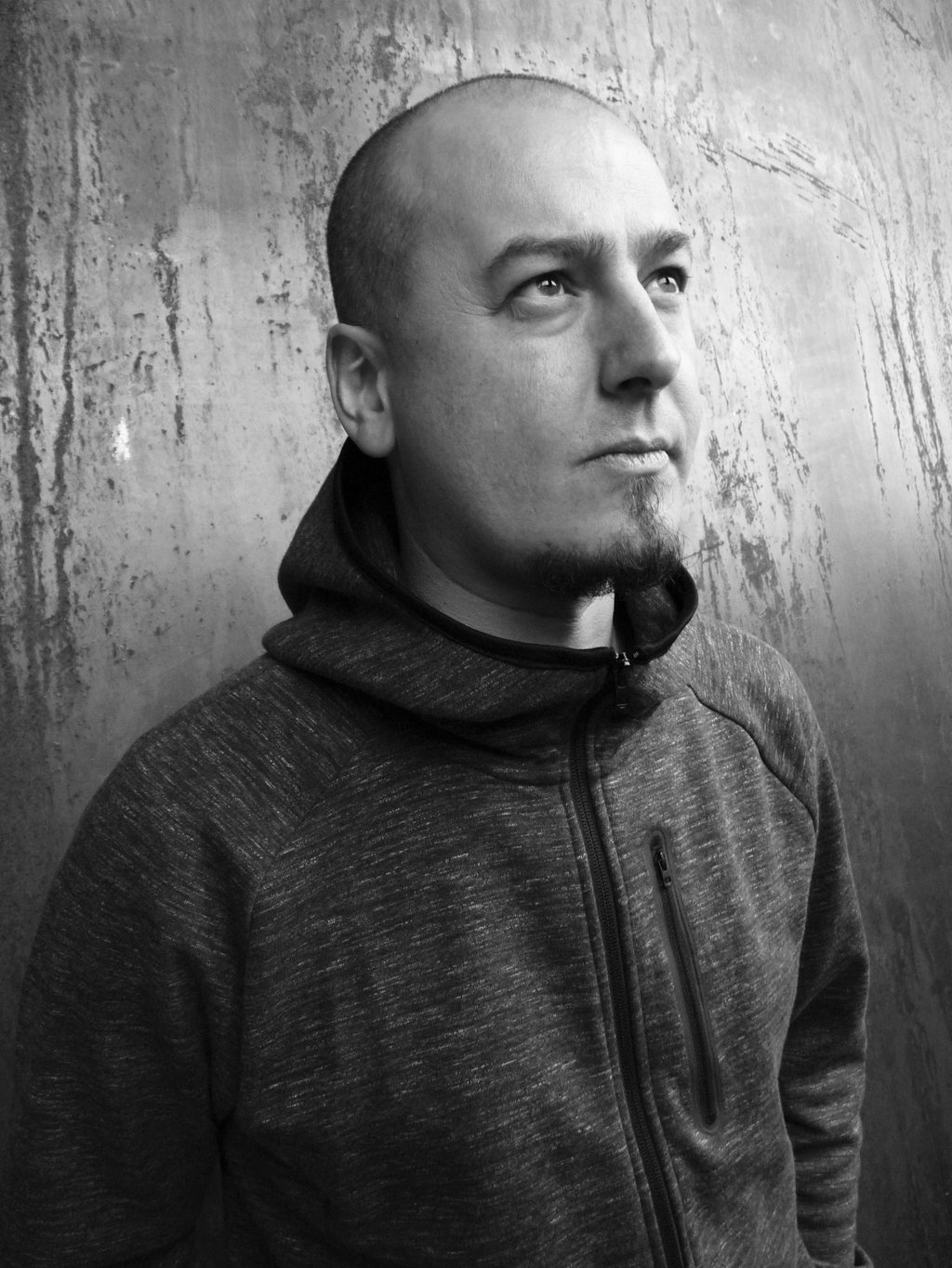 Portrait John Cornu Artiste Art contemporain