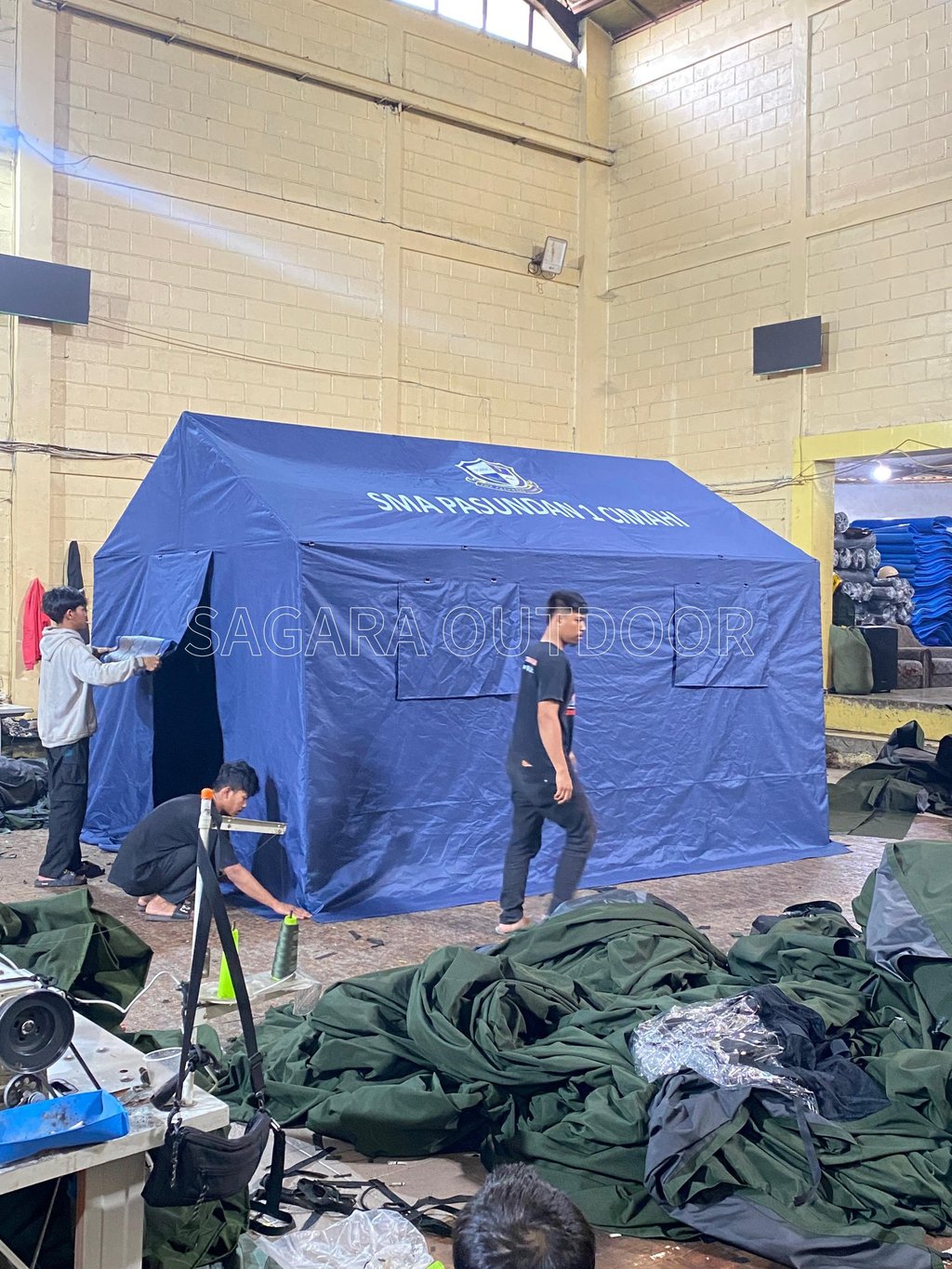 tenda posko