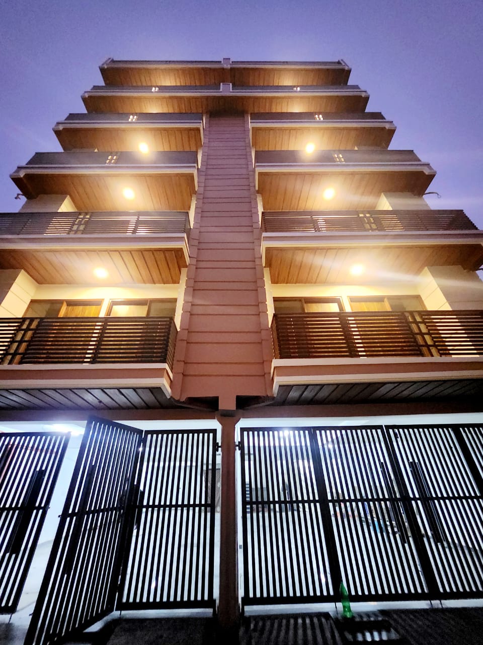 3 BHK flat near Sky Mansion Chattarpur with registry and loan facility