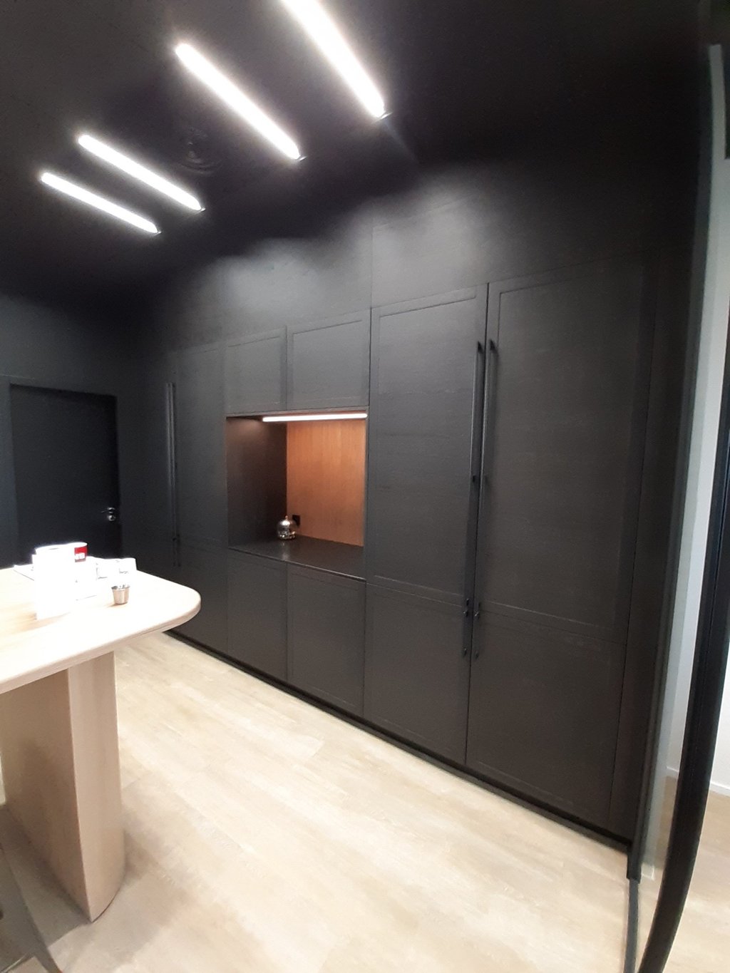 Rangement et cuisine intégrée en entreprise - DEPETRIS DESIGN