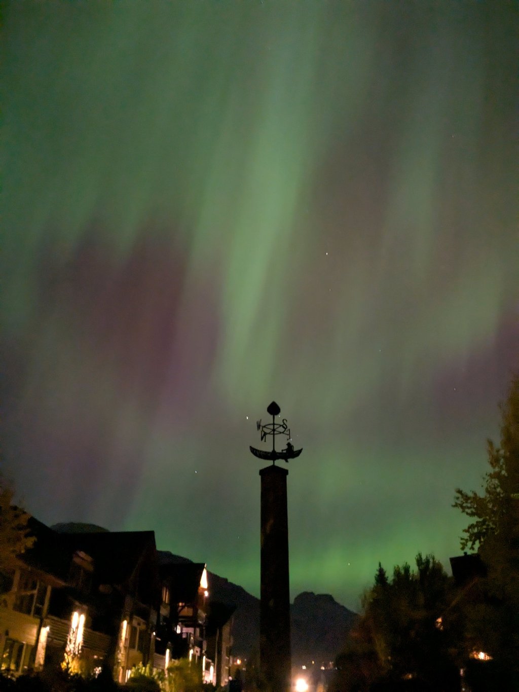 Reiki is energy healing Canmore AB northern lights