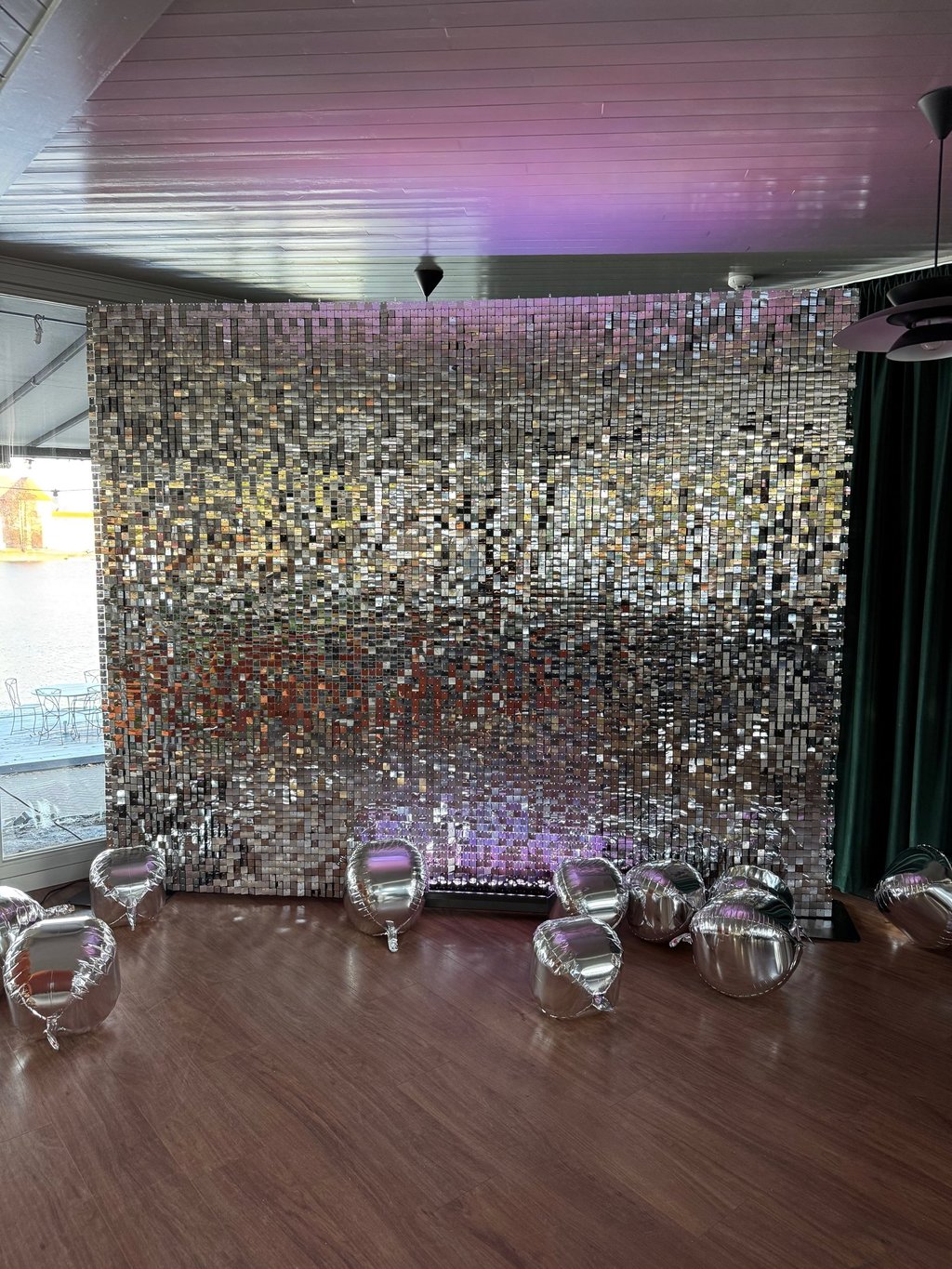 foto siena, dekoraciju nuoma, apsvietimo nuoma, foto siena apsvietimas, led apsvietimas, foto siena