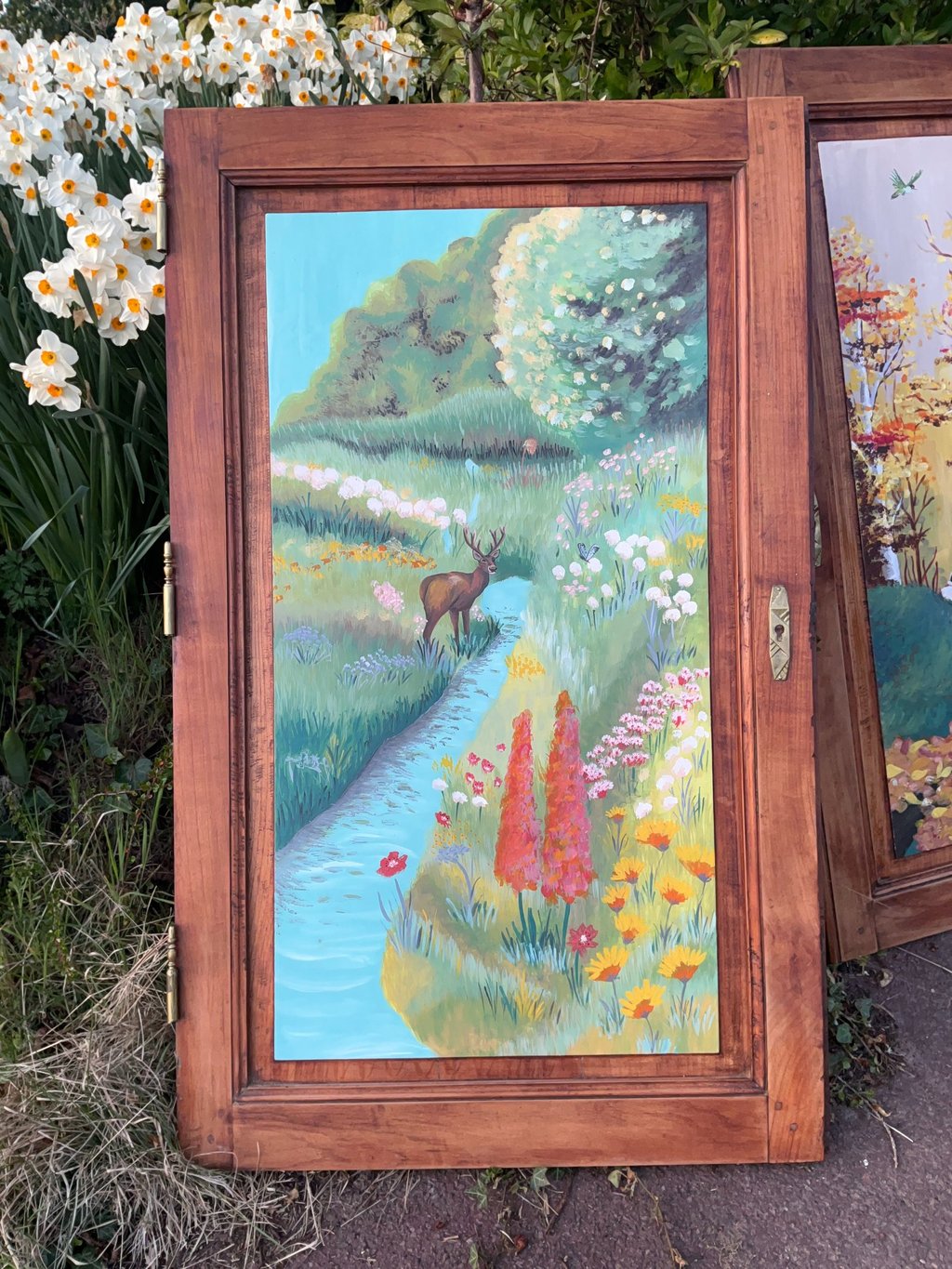 Porte placard bois peint peinture sur meuble bucolique Villers-Bocage Normandie Fresh Marie Hardy