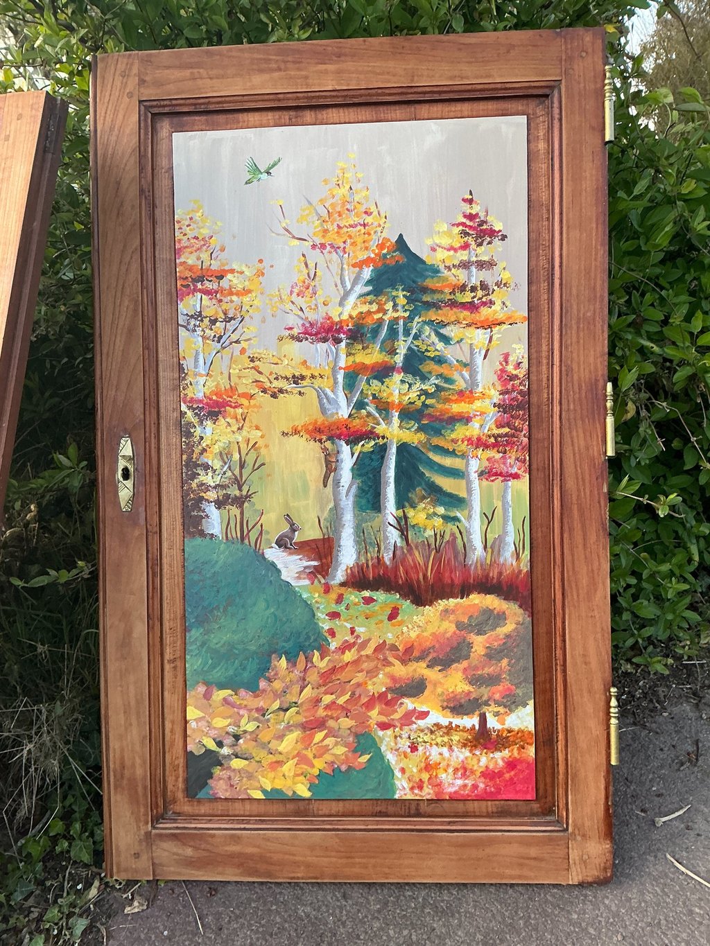 Porte de placard peinture sur meuble ancien rénovation fresque sur bois Villers-Bocage Normandie