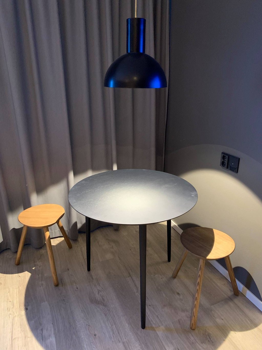 vinilo grindys viesbutyje