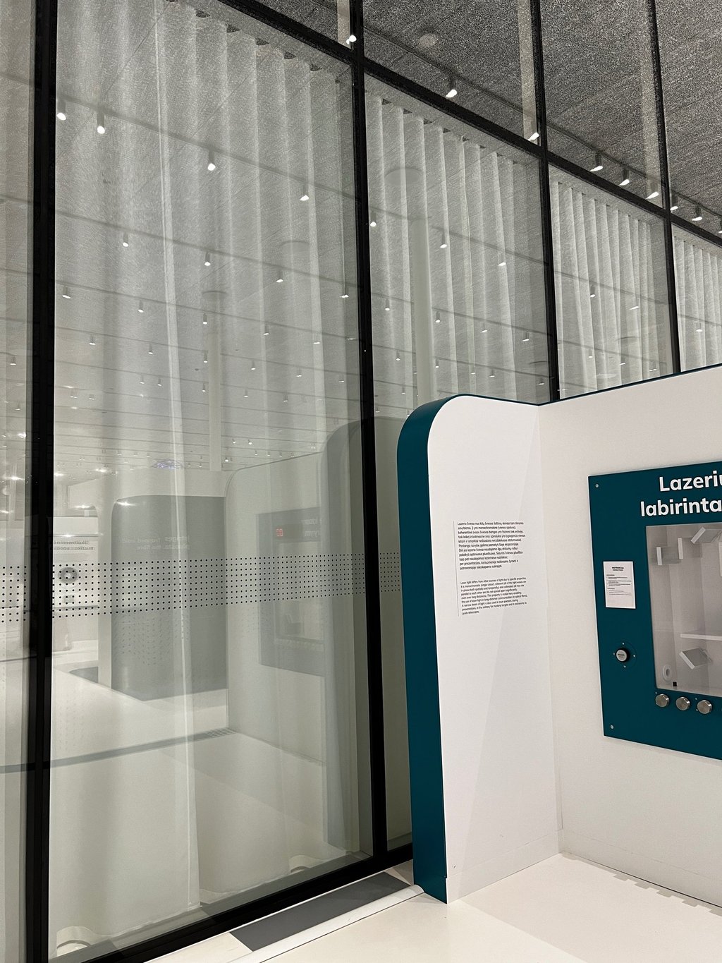 Vescom Formoza akustinių užuolaidų audinys