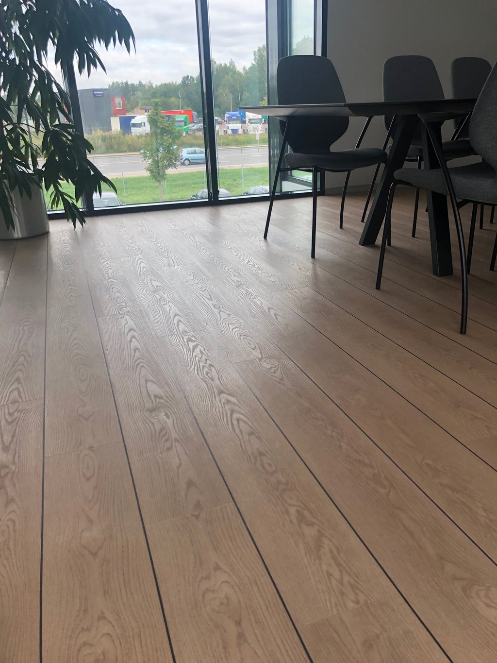 Barrel Oak vinilines grindys su intarpais